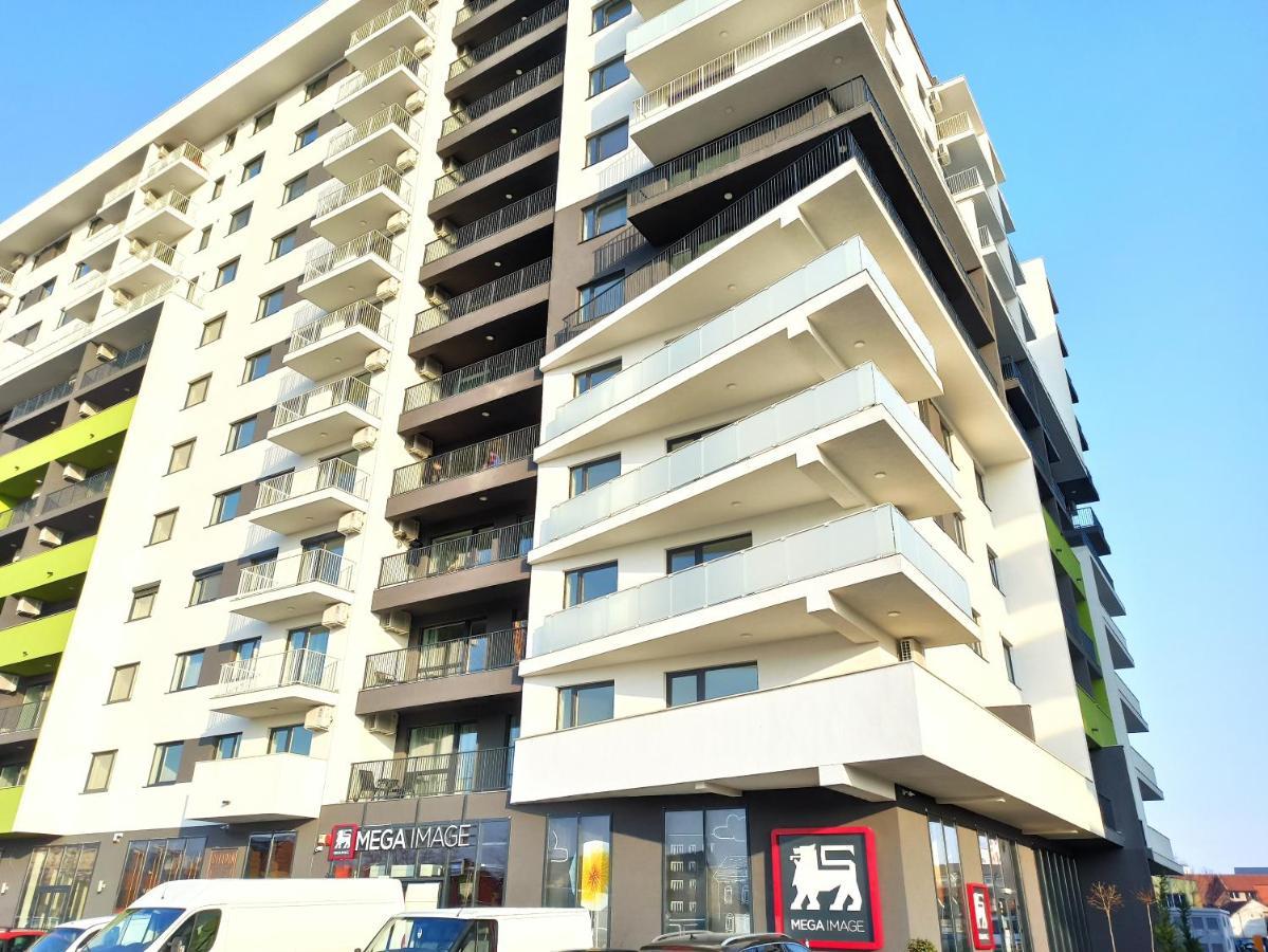 Summer Haven - Self Check-In & Parking Lot, Primashops&Lotus Oradea Exterior photo